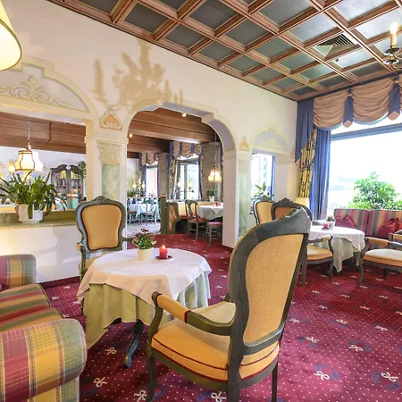 & Restaurant Wastlwirt 酒店 4*