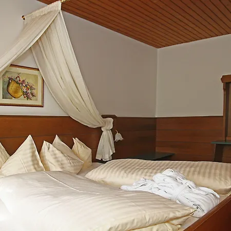 & Restaurant Wastlwirt Szálloda 4*