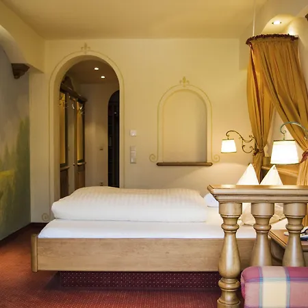 & Restaurant Wastlwirt