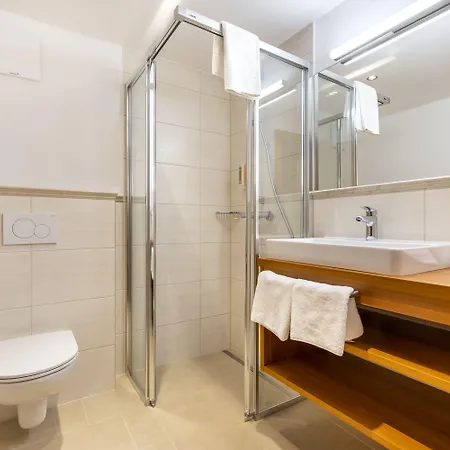 & Restaurant Wastlwirt