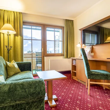 & Restaurant Wastlwirt Szálloda Sankt Michael im Lungau