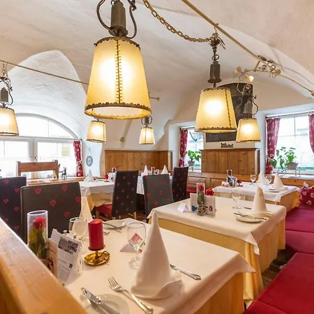 酒店 & Restaurant Wastlwirt 圣迈克尔隆高