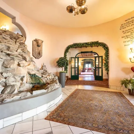 & Restaurant Wastlwirt Sankt Michael im Lungau