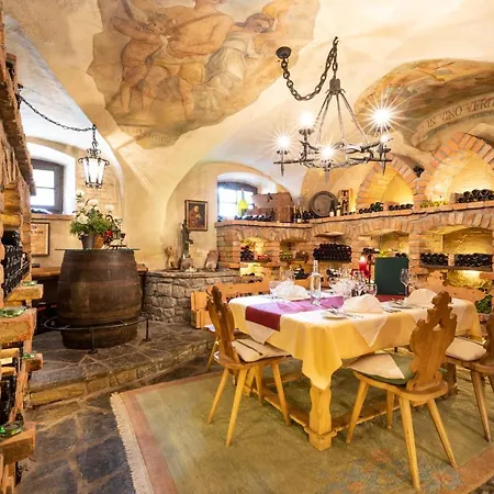 Hotel & Restaurant Wastlwirt