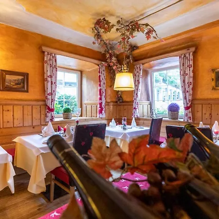 & Restaurant Wastlwirt Hotel