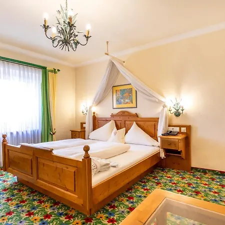 & Restaurant Wastlwirt Hotel Sankt Michael im Lungau